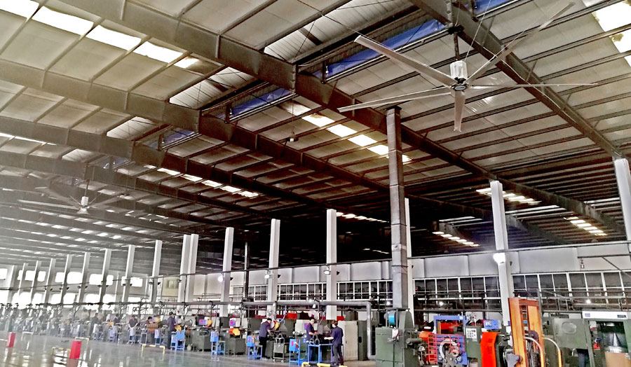 工业大吊扇减轻员工夏季的热应激 工业大吊扇减轻员工夏季的热应激